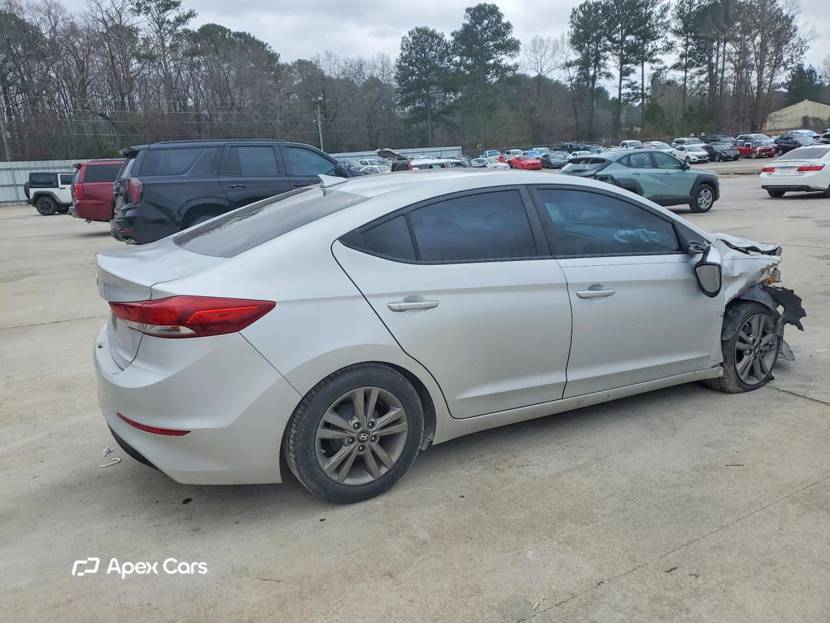 Hyundai Elantra 2017