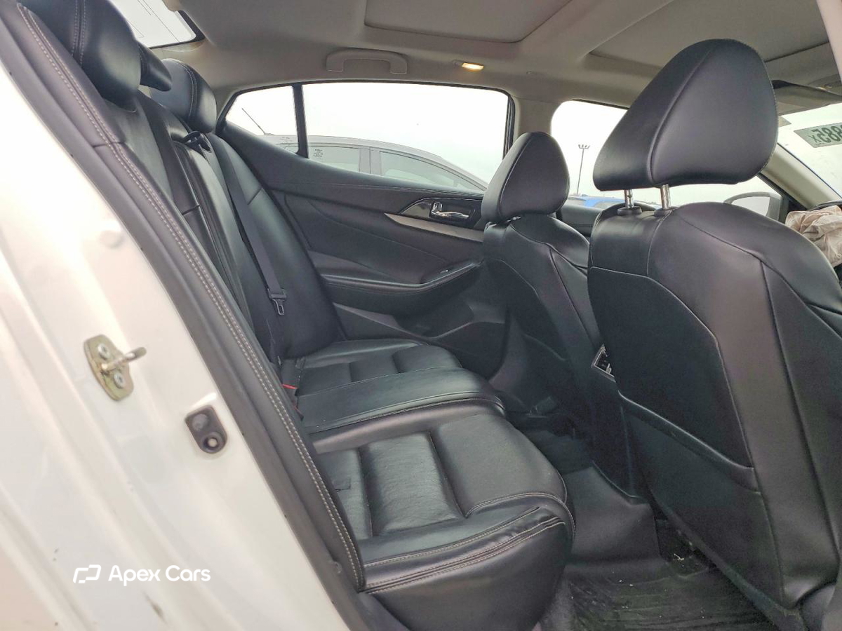 Nissan Maxima 2016