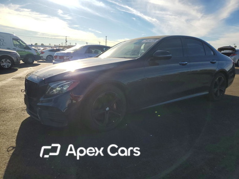 Mercedes-Benz E-klasse 2017 - Image 1 of 12