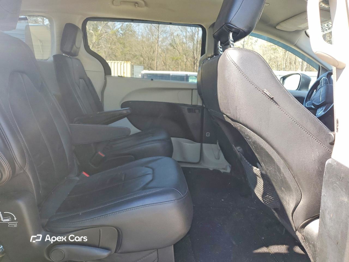 Chrysler Pacifica 2017