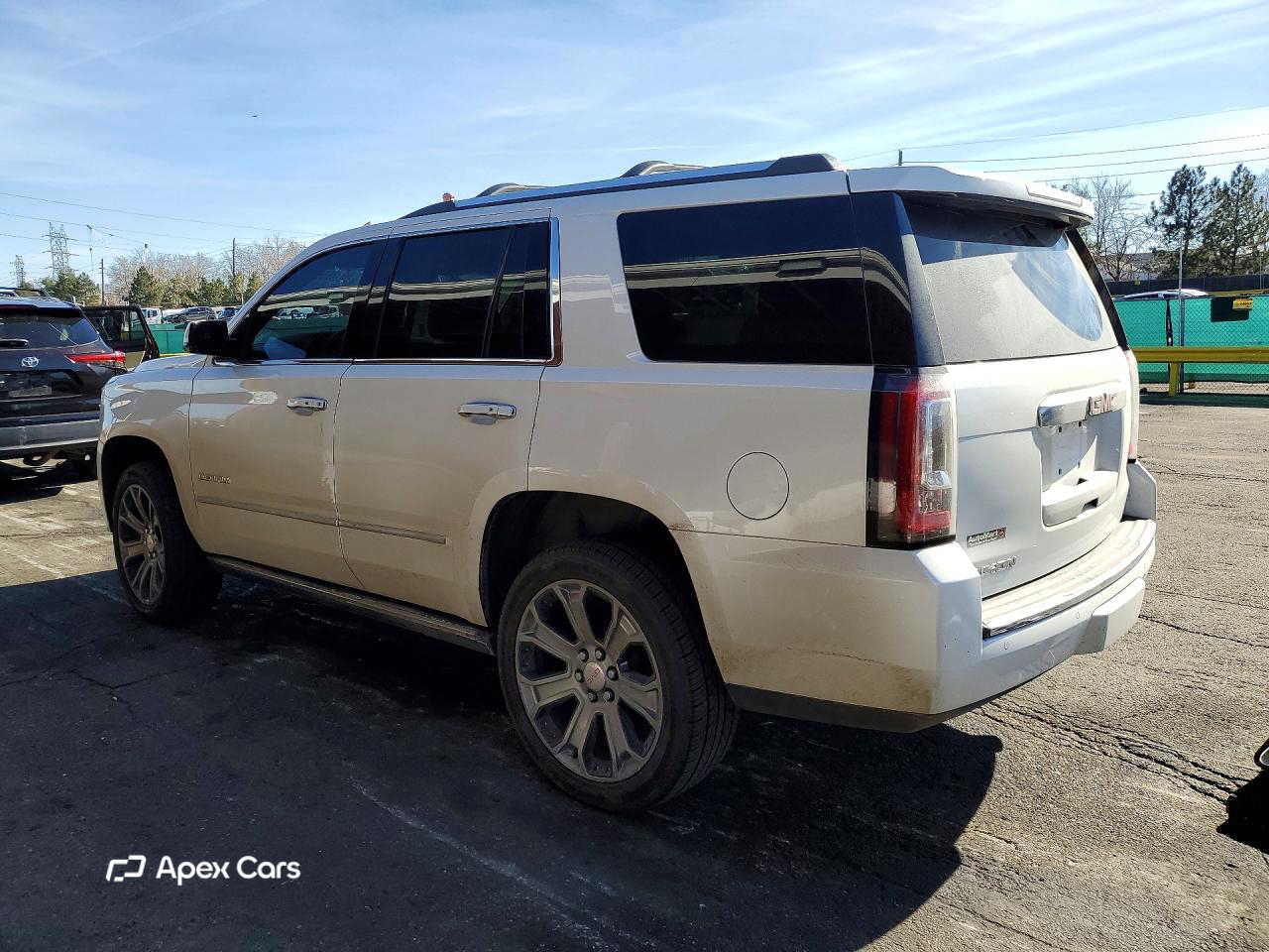 GMC Yukon 2016