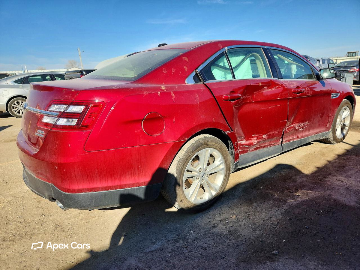 Ford Taurus 2013