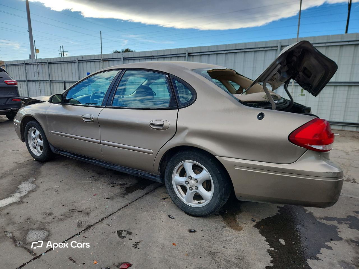 Ford Taurus 2005