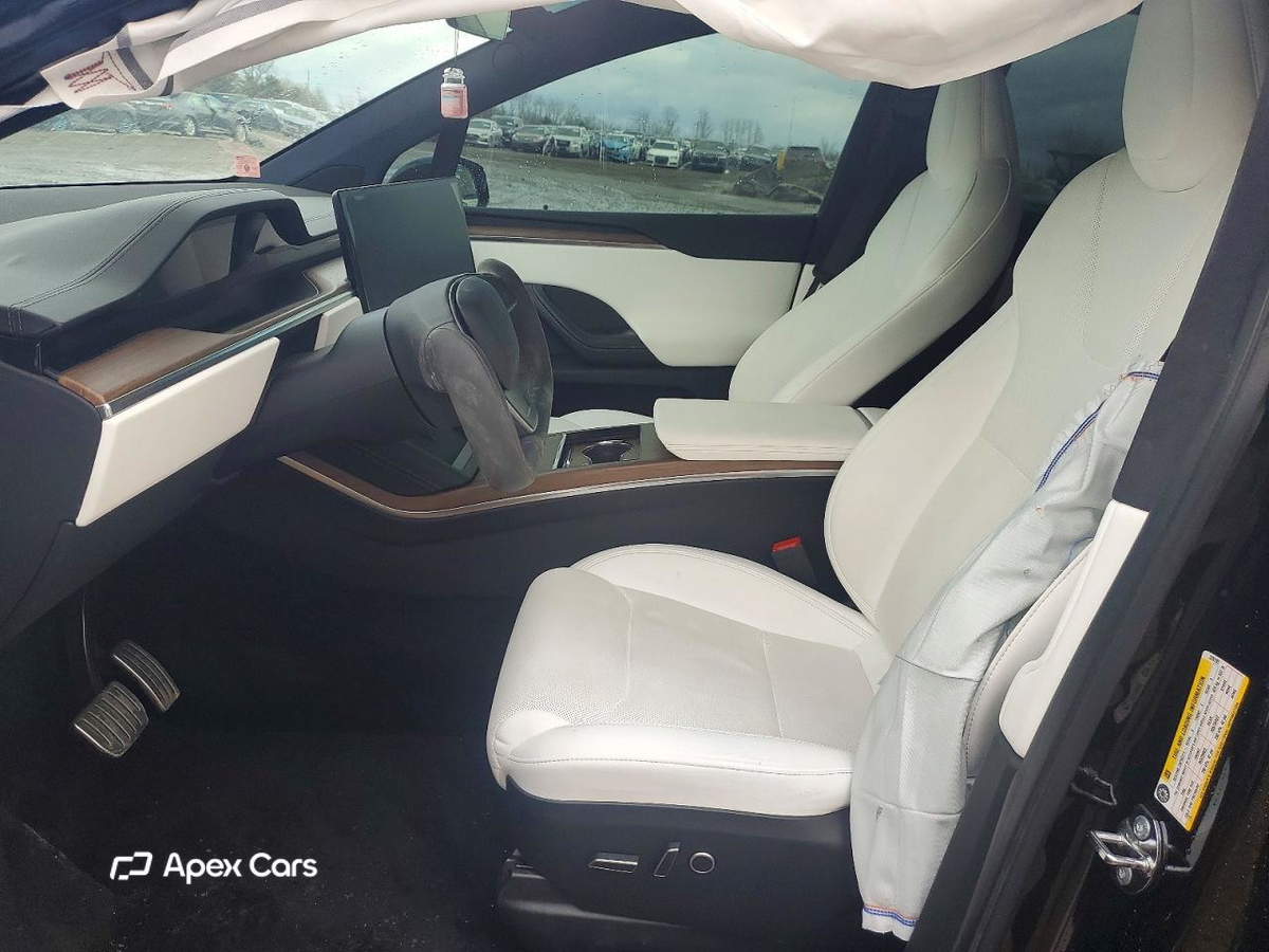 Tesla Model X 2023