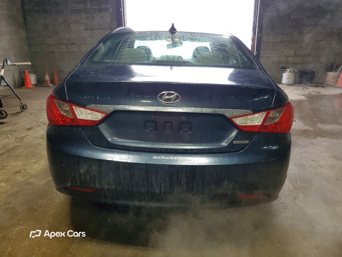 Hyundai Sonata 2011