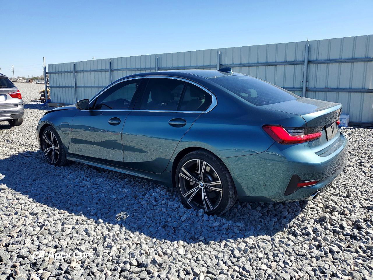 BMW Series 3 2021