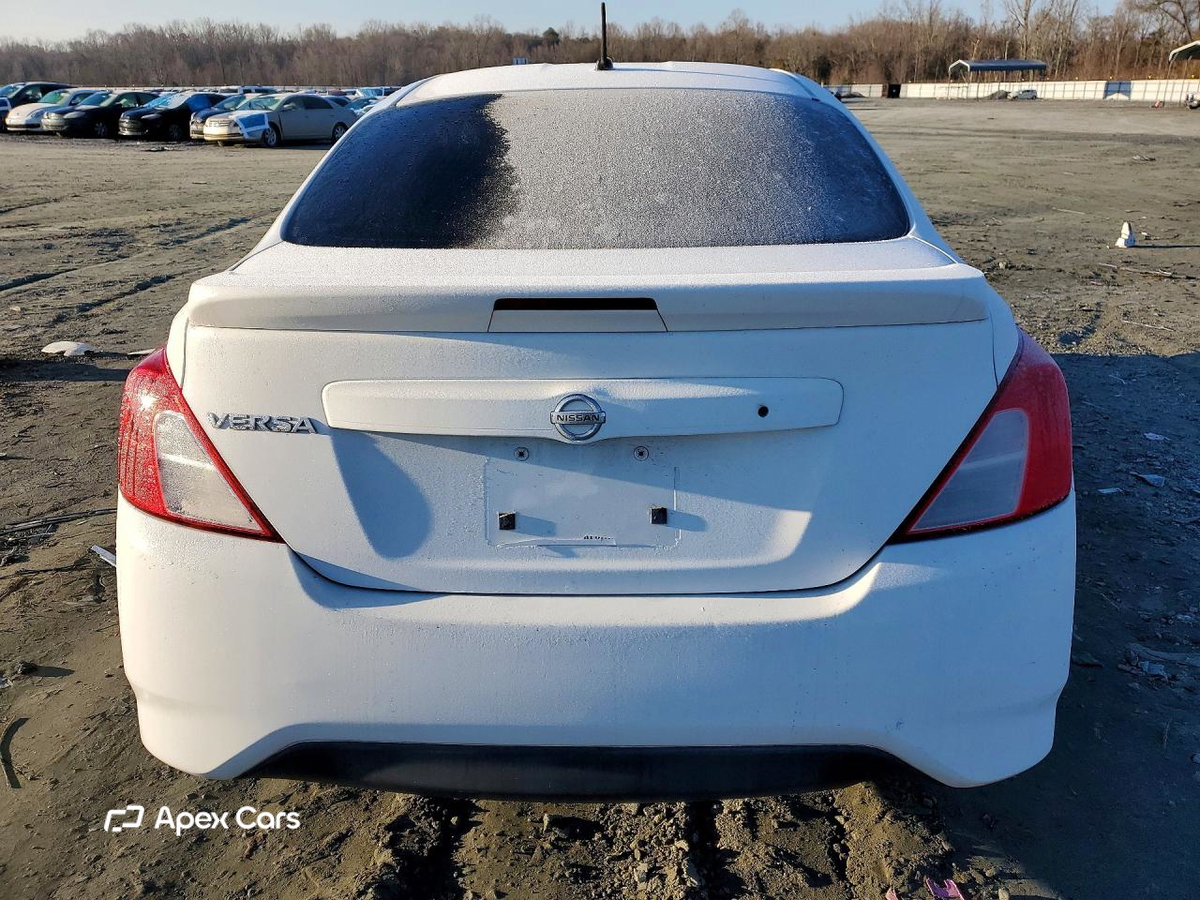 Nissan Versa 2017