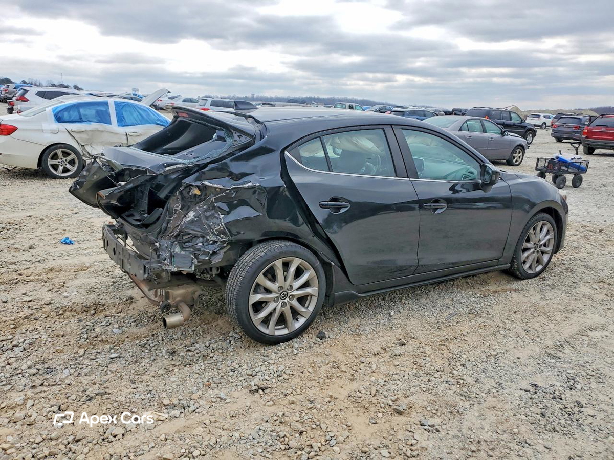 Mazda 3 2015