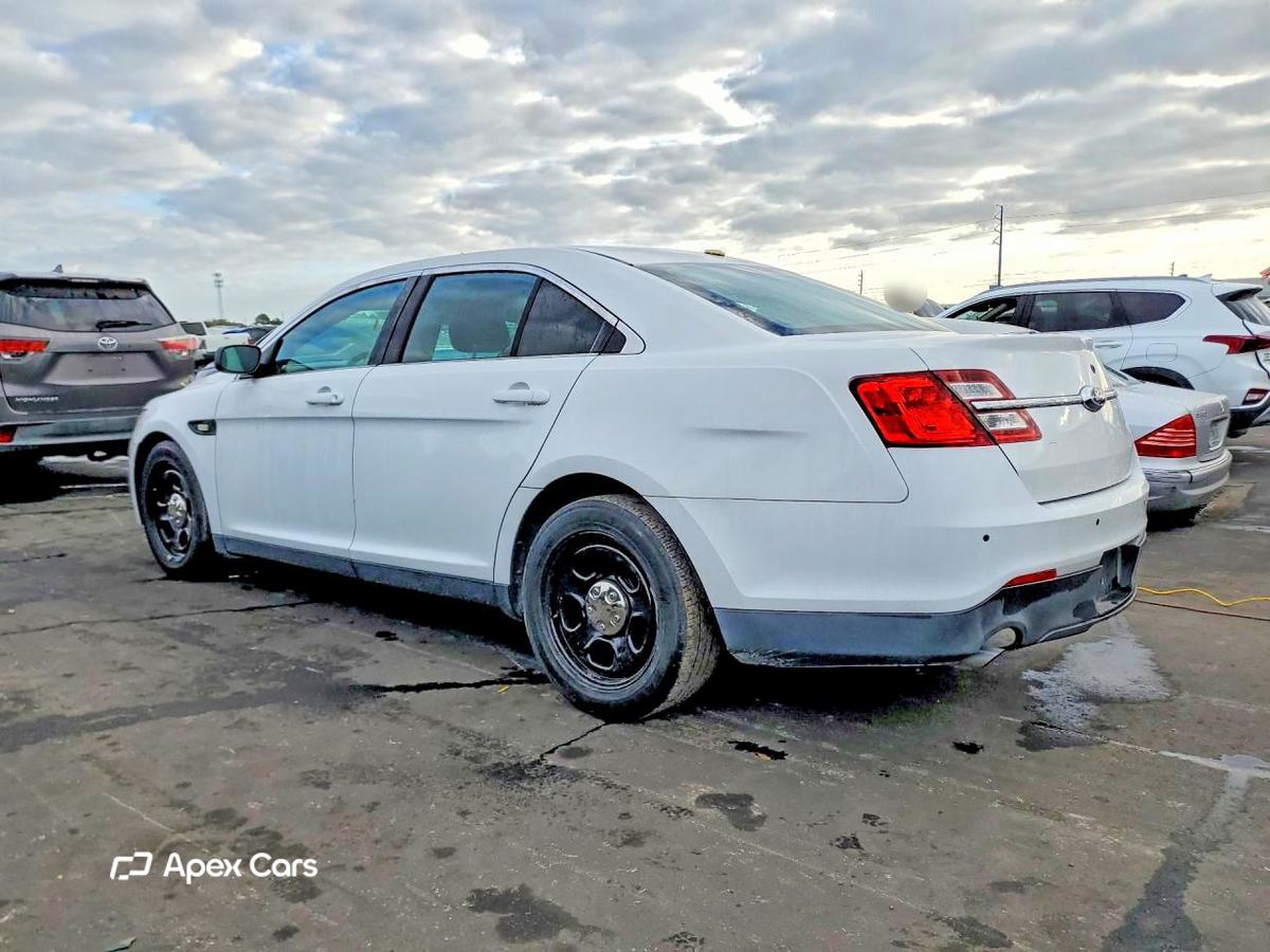 Ford Taurus 2014