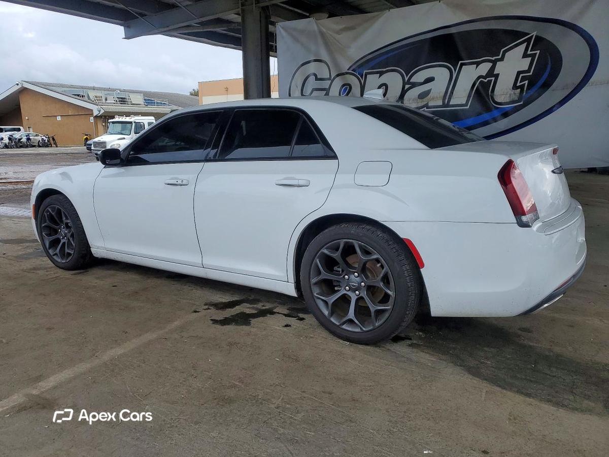 Chrysler 300 2019