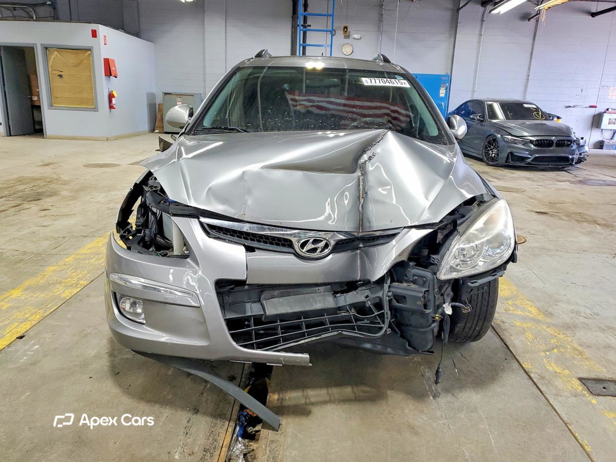 Hyundai Elantra 2012