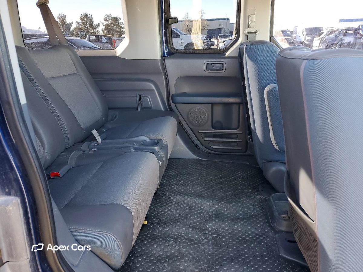 Honda Element 2003