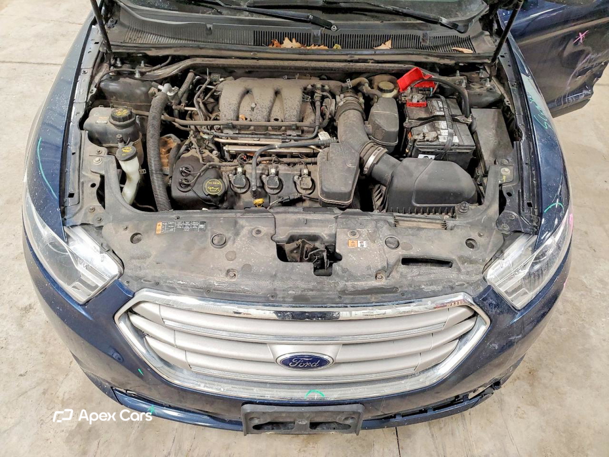 Ford Taurus 2016