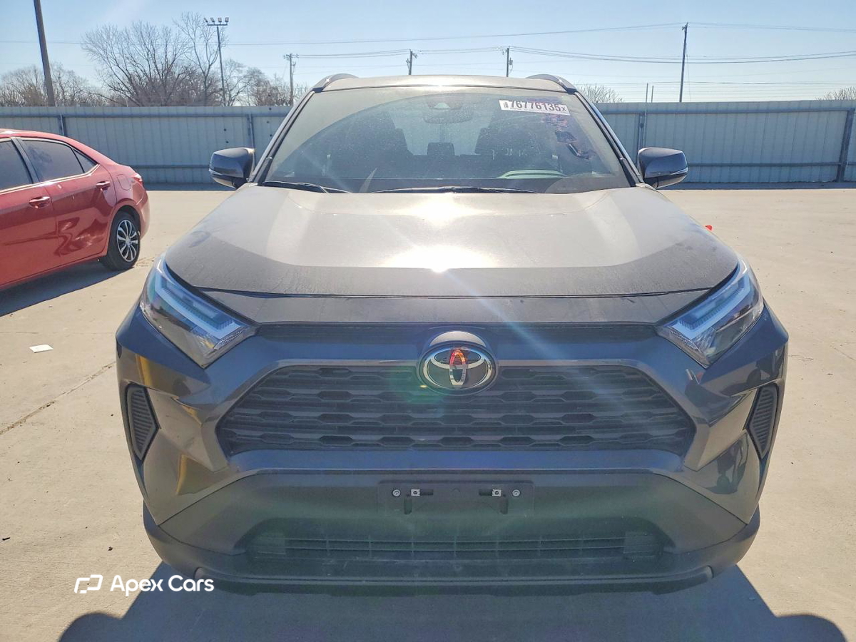 Toyota RAV 4 2024
