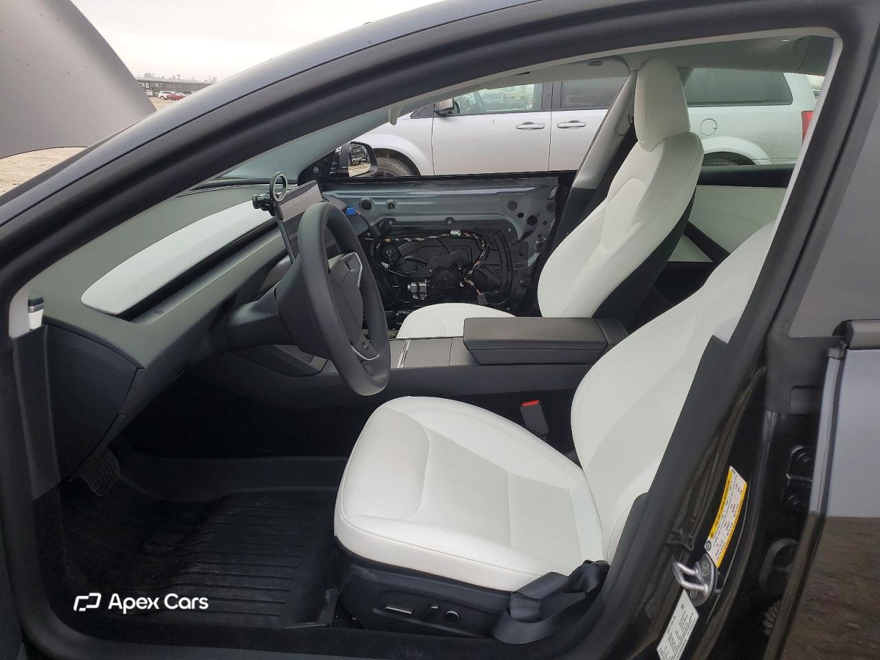 Tesla Model 3 2025