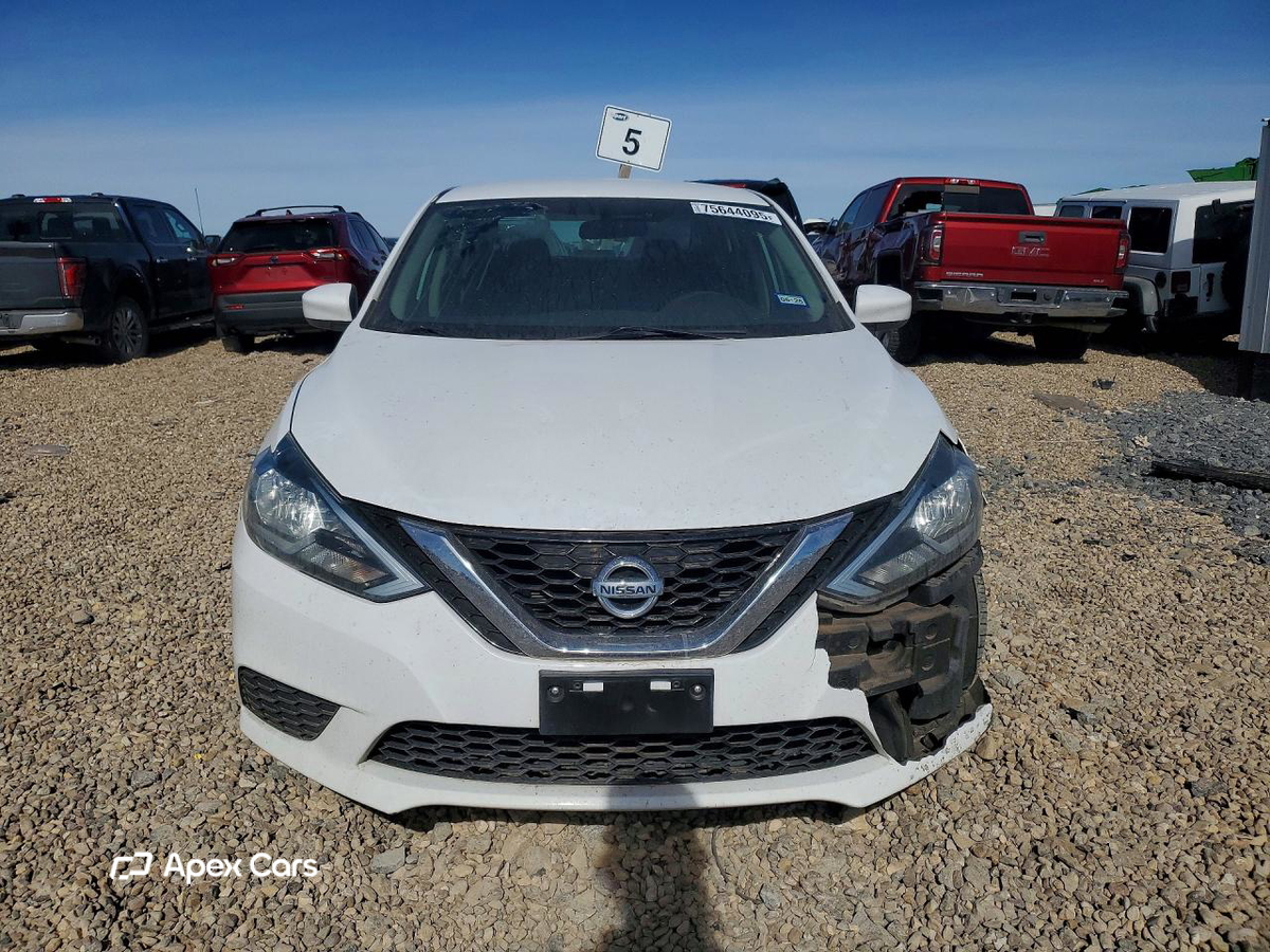 Nissan Sentra 2017