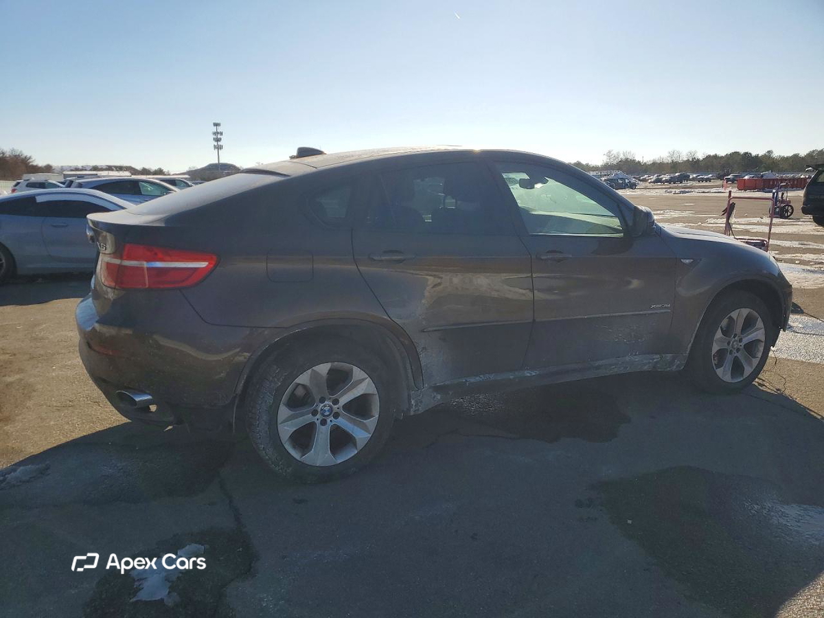 BMW X6 2013