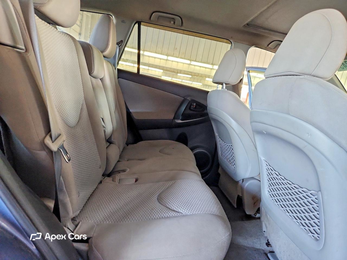 Toyota RAV 4 2012