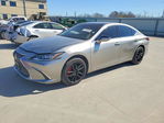 Lexus ES 2019
