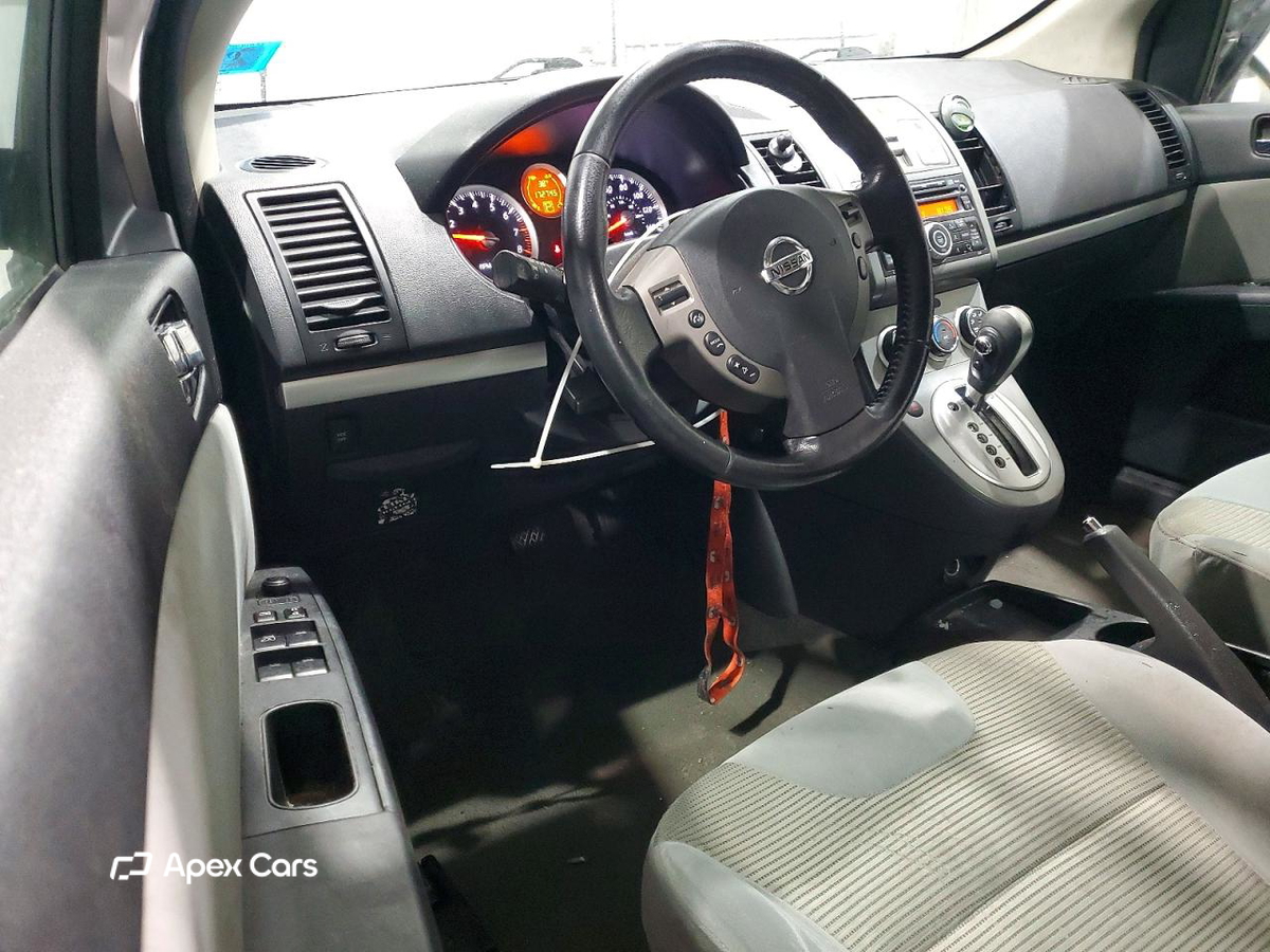 Nissan Sentra 2011