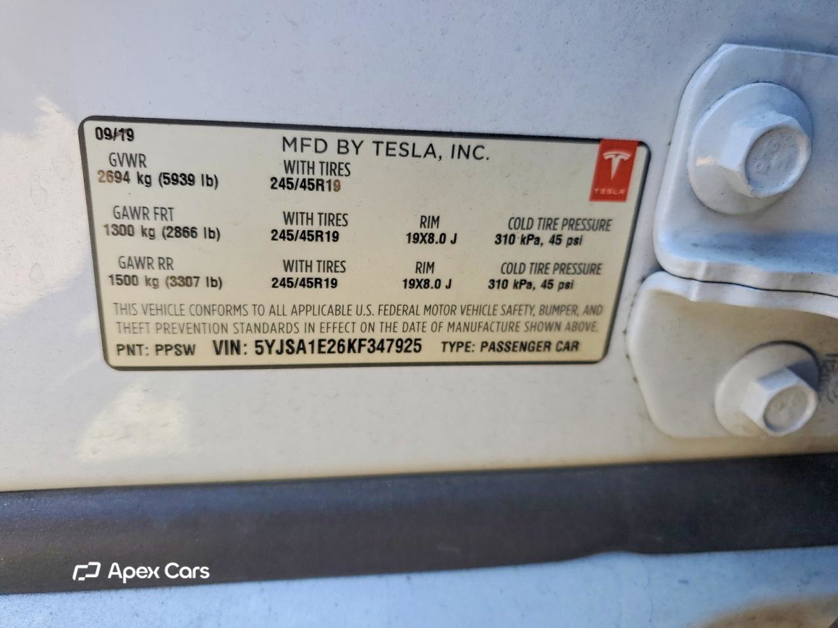 Tesla Model S 2019