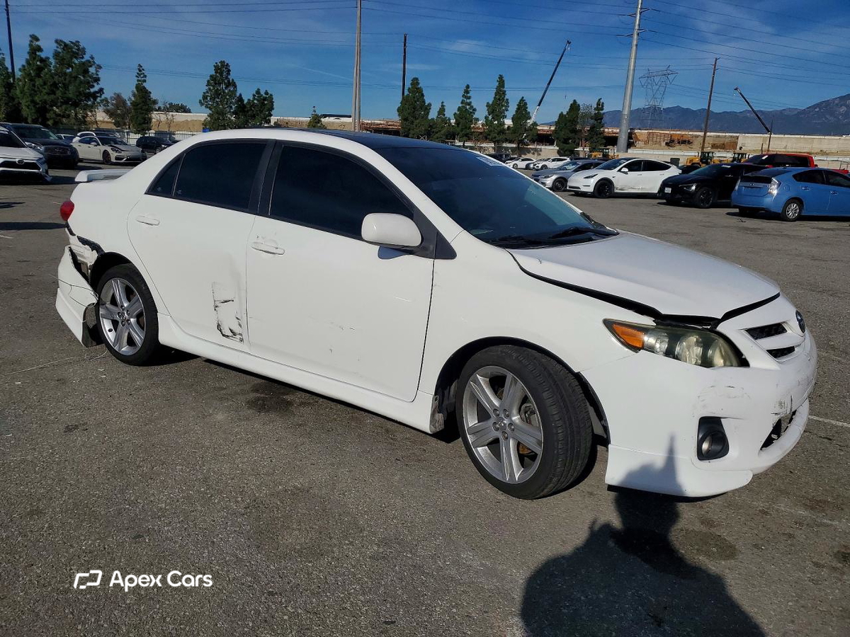 Toyota Corolla 2013