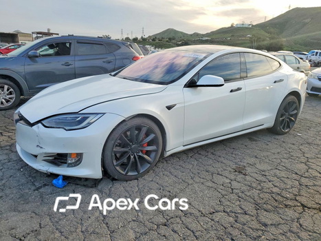 Tesla Model S 2017 - Image 1 of 12