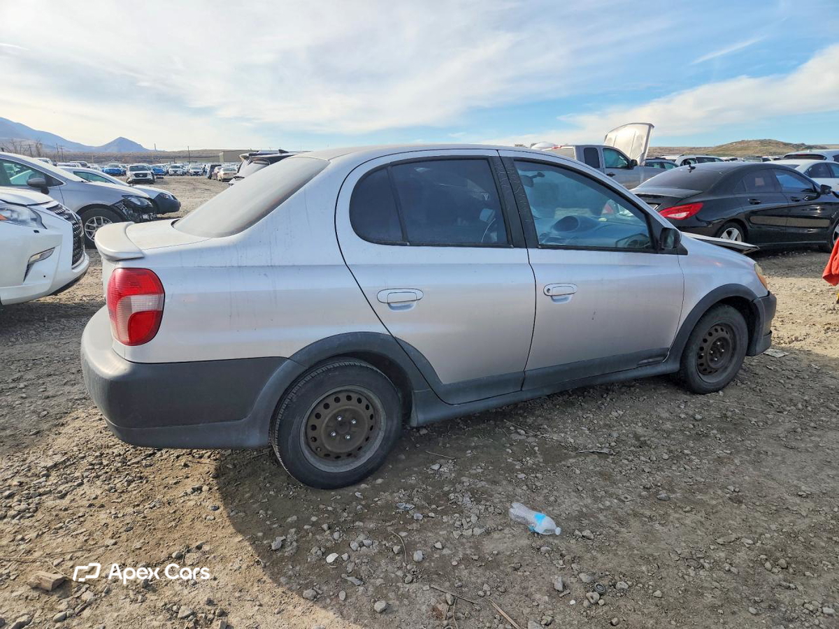 Toyota Echo 2001