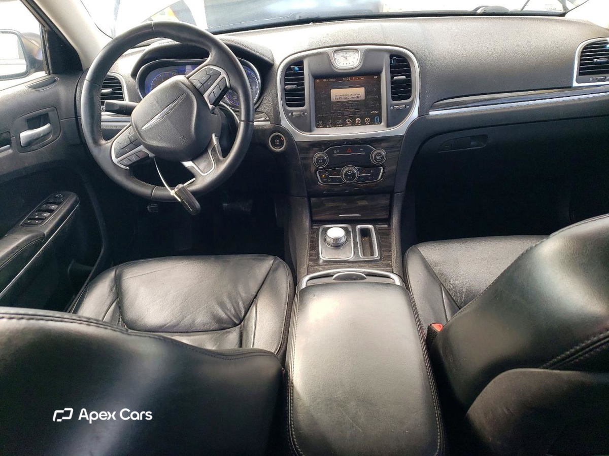 Chrysler 300 2015