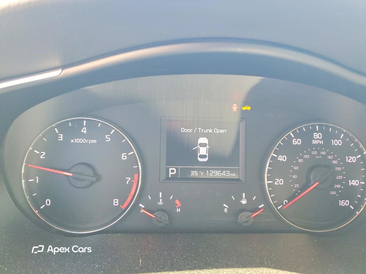 Kia Cadenza 2016