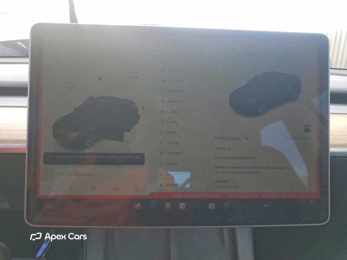 Tesla Model Y 2023