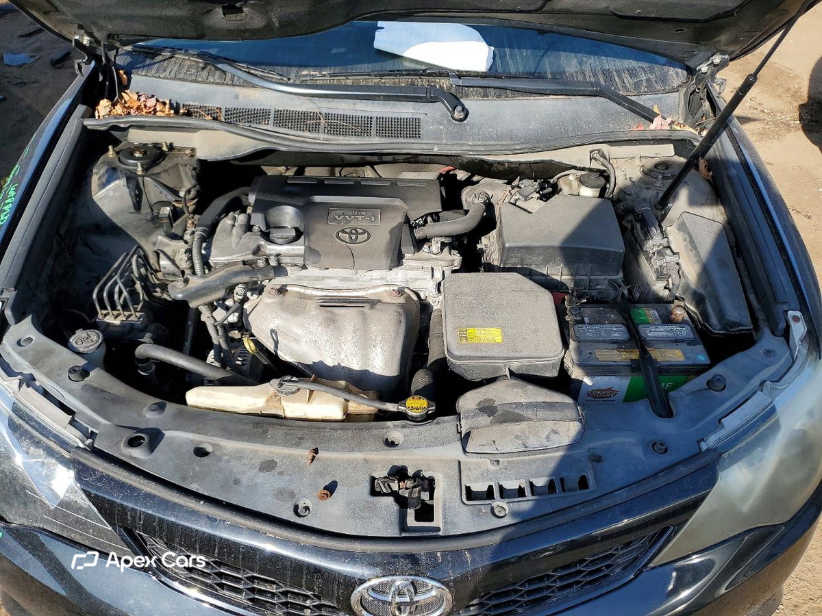 Toyota Camry 2012