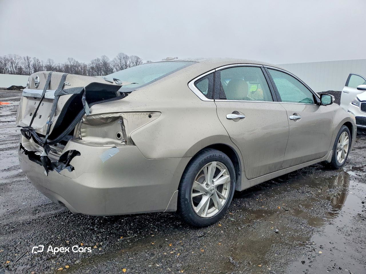 Nissan Altima 2014