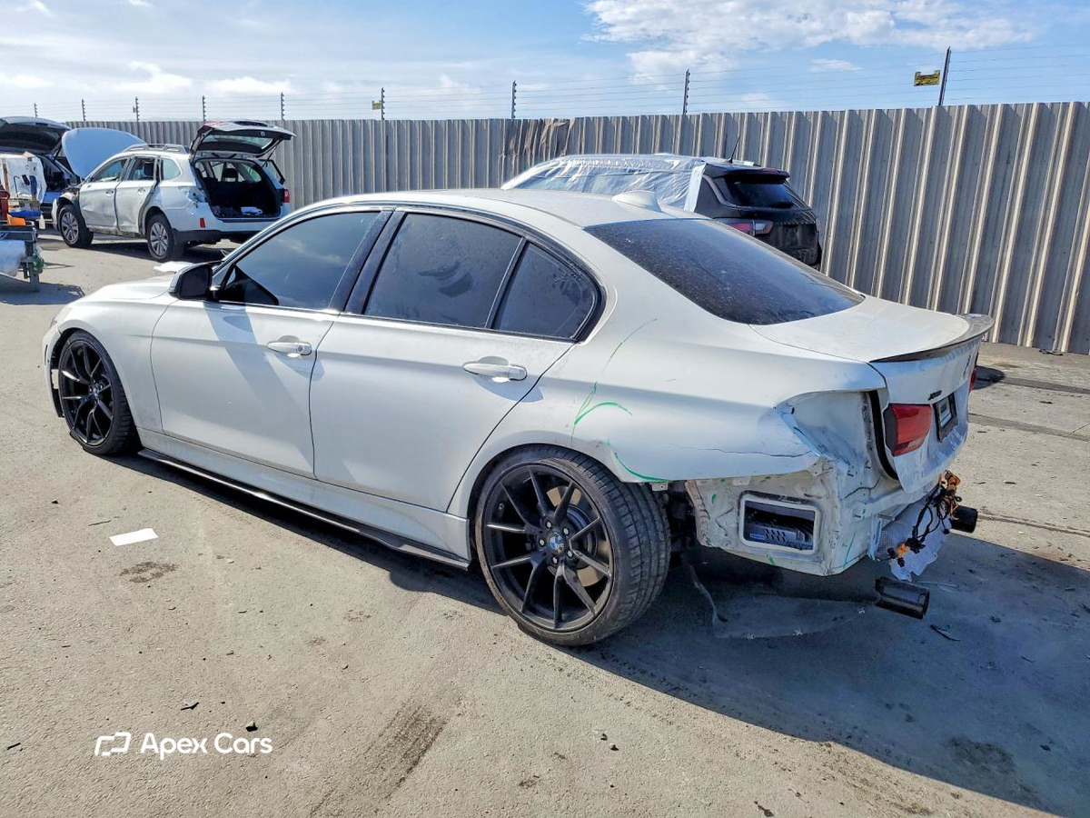 BMW Series 3 2016