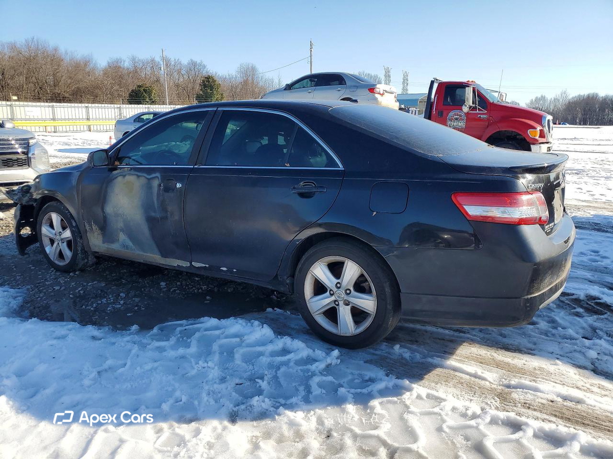 Toyota Camry 2011