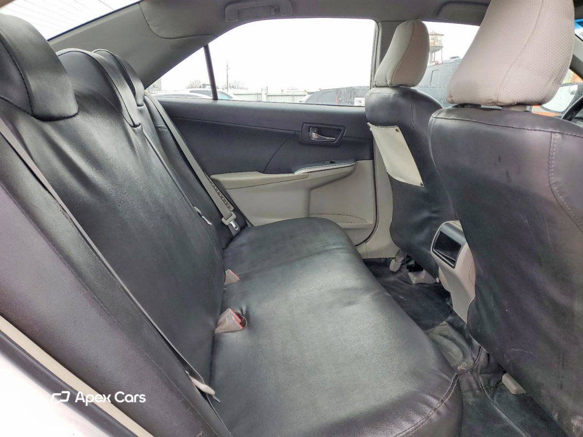 Toyota Camry 2013