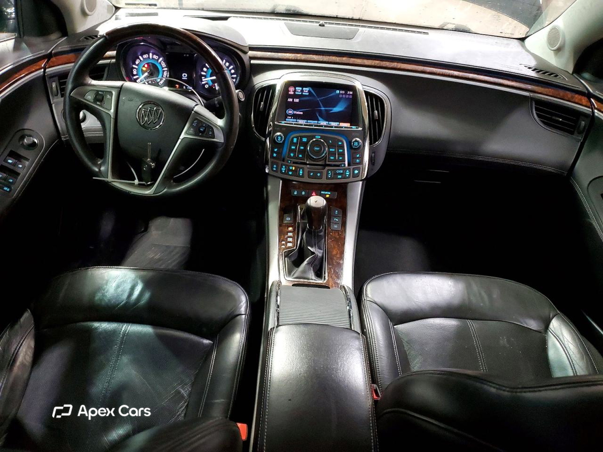 Buick LaCrosse 2011