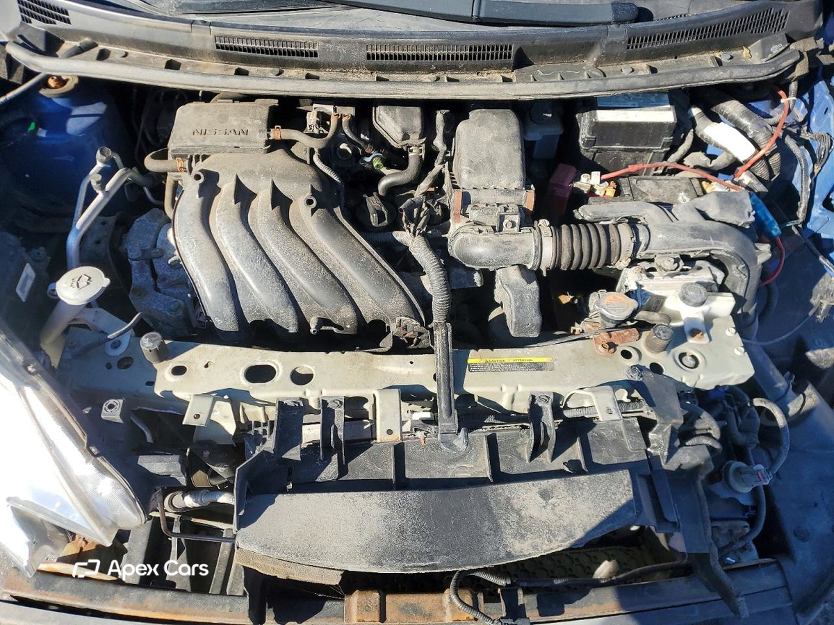 Nissan Versa 2015
