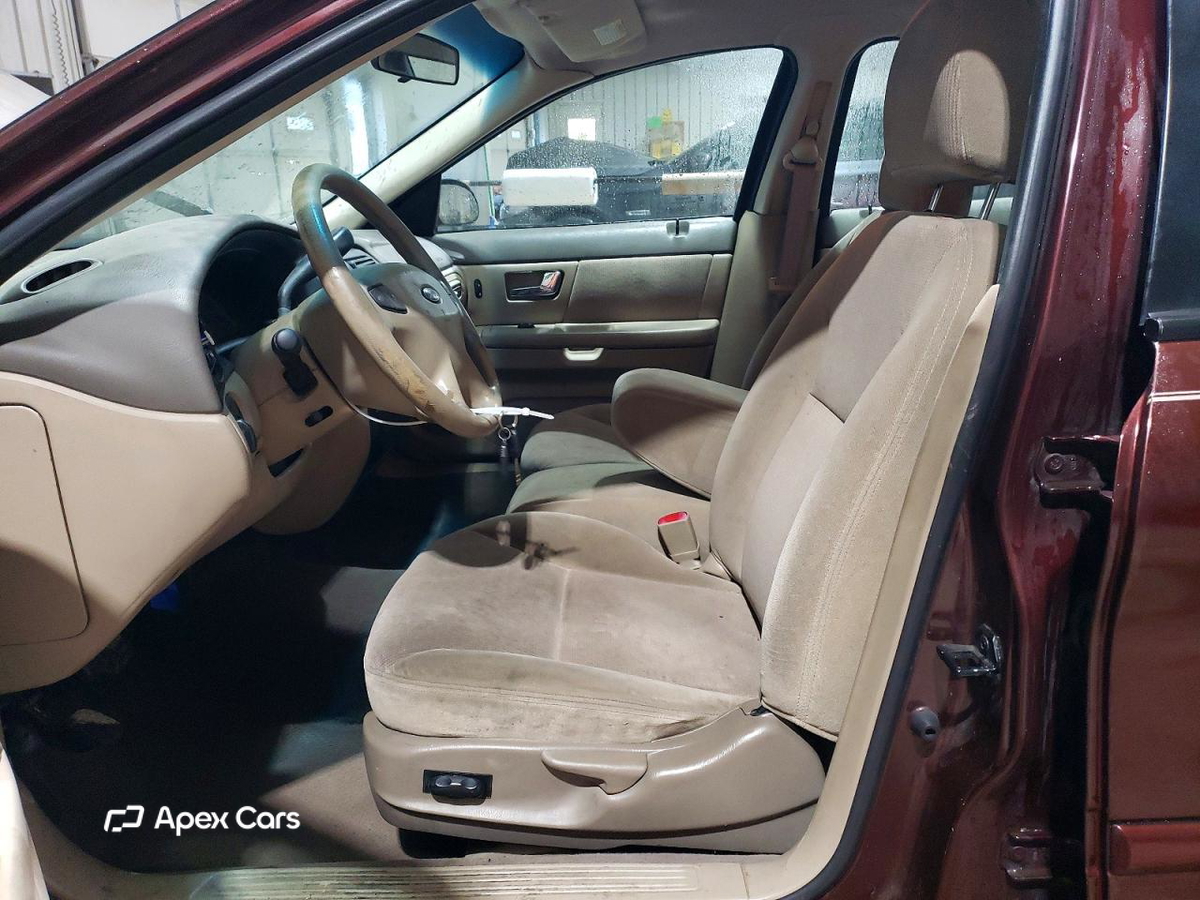Ford Taurus 2000