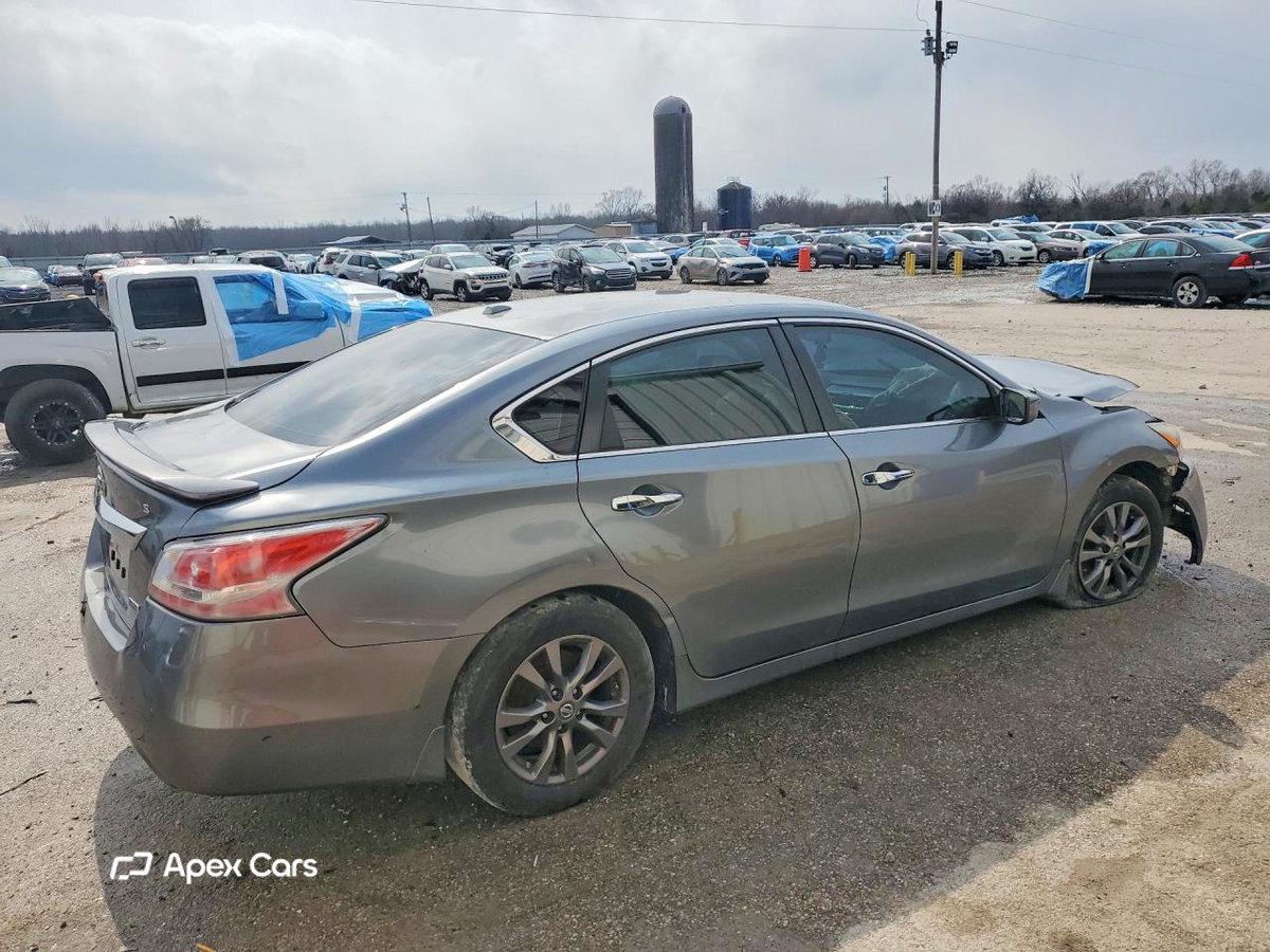 Nissan Altima 2015