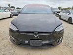 Tesla Model X 2018