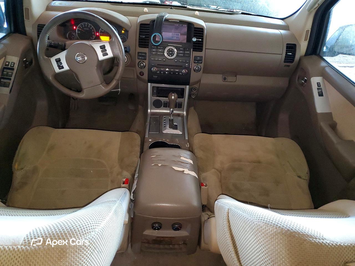 Nissan Pathfinder 2012