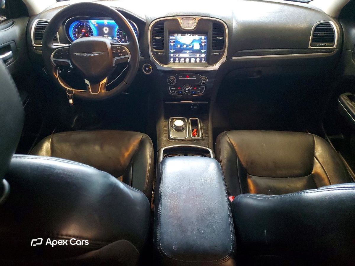 Chrysler 300 2016