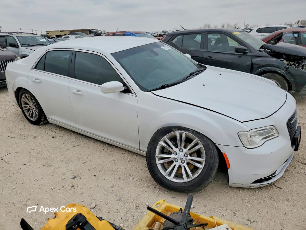 Chrysler 300 2017
