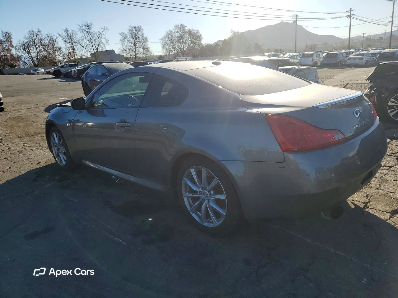 Infiniti G 2012