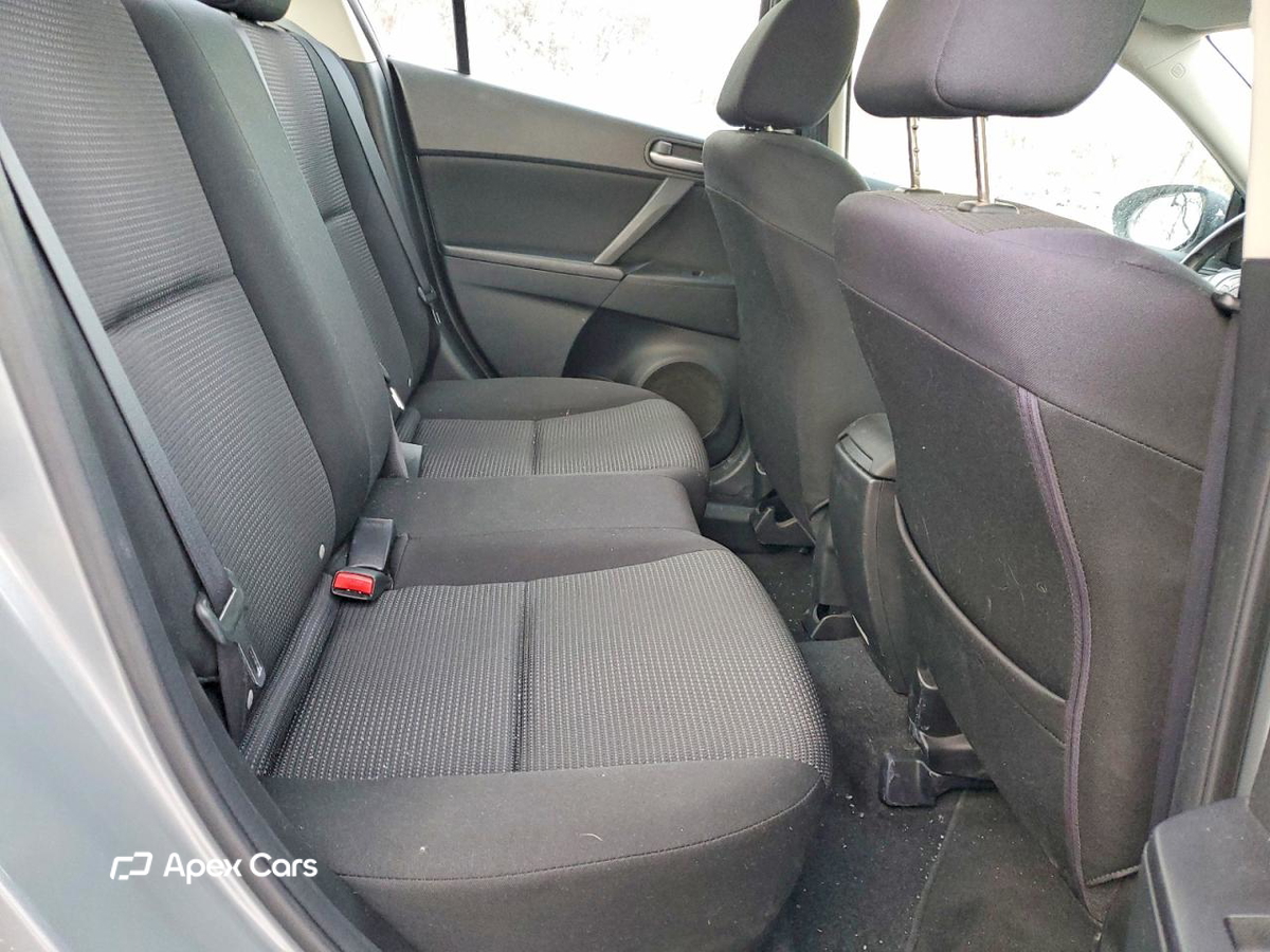 Mazda 3 2012