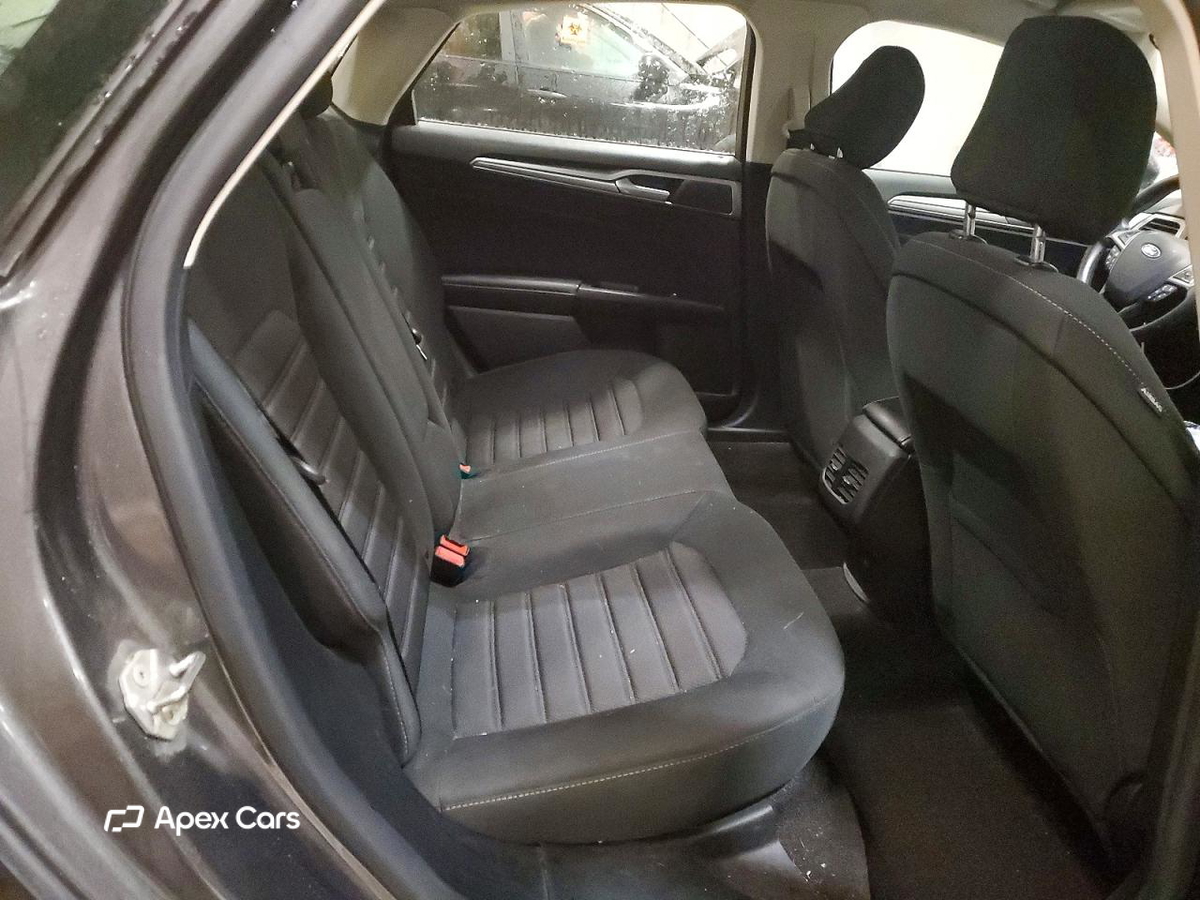 Ford Fusion 2020