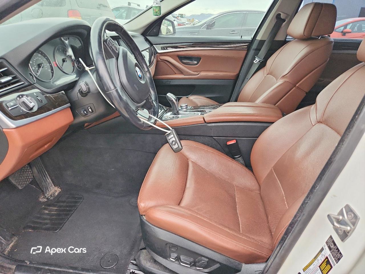 BMW Series 5 2011