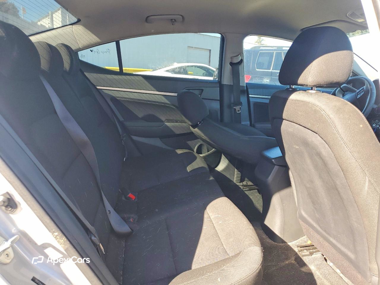 Hyundai Elantra 2020