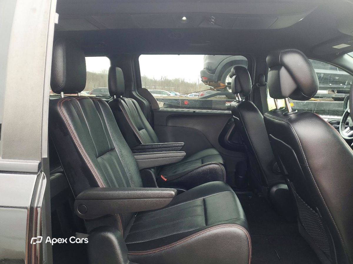 Dodge Caravan 2019